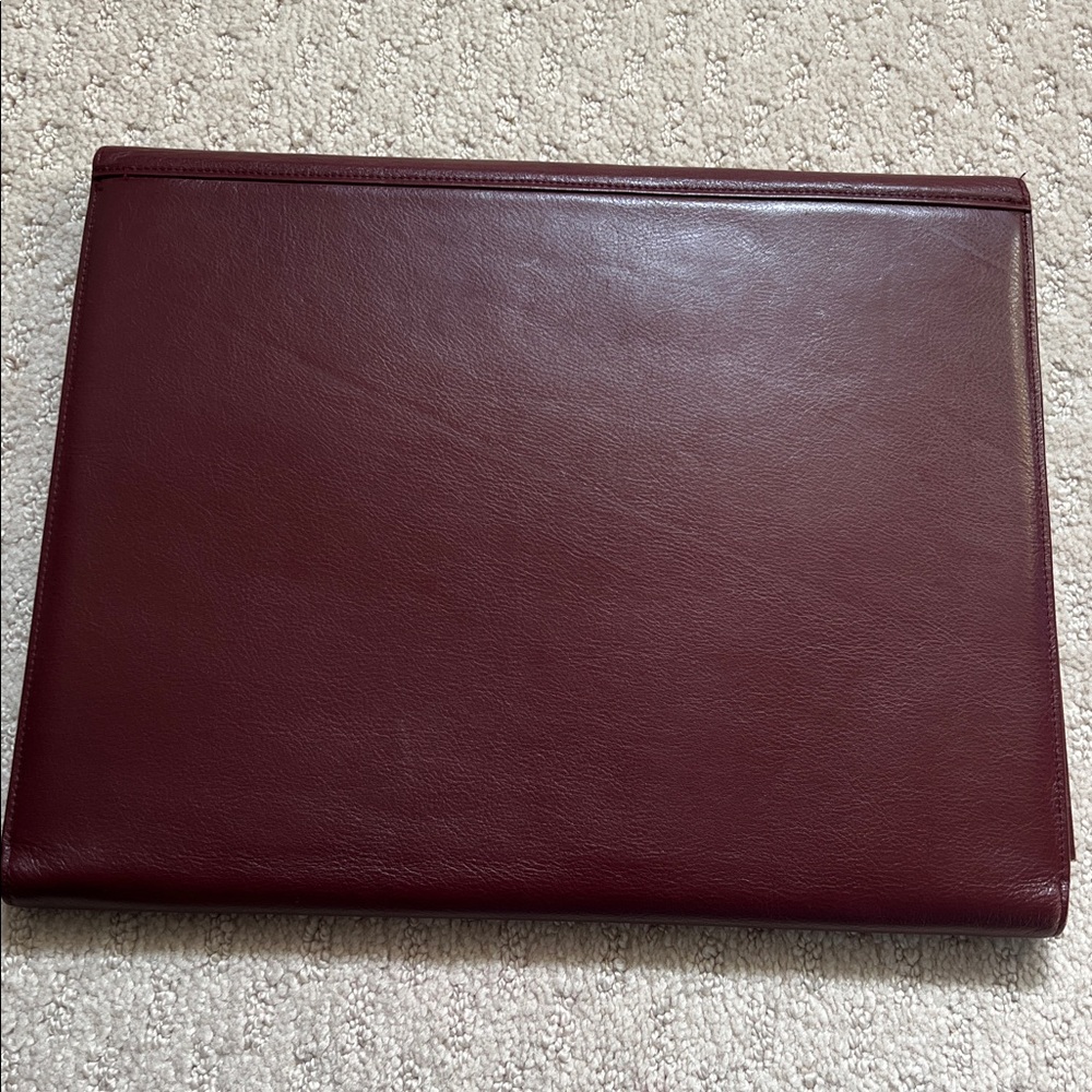 Vintage Leather and Suede Padfolio in Burgundy Excellent condition - Picture 13 of 13